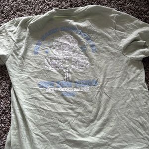 vans tshirt size medium